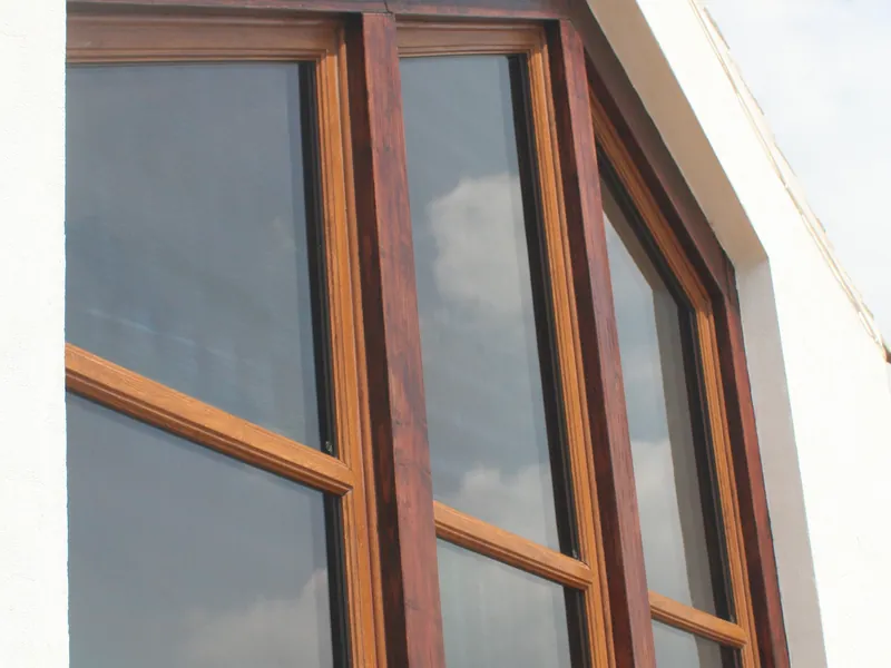 Bay Windows — Gallery Tooting