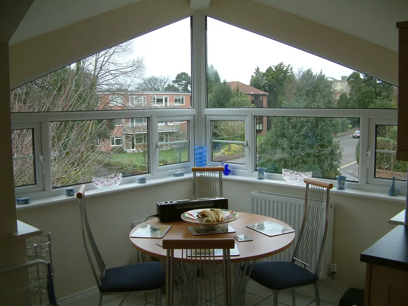 Bay Windows — Gallery Tooting