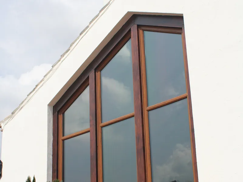 Bow Windows — Gallery Tooting
